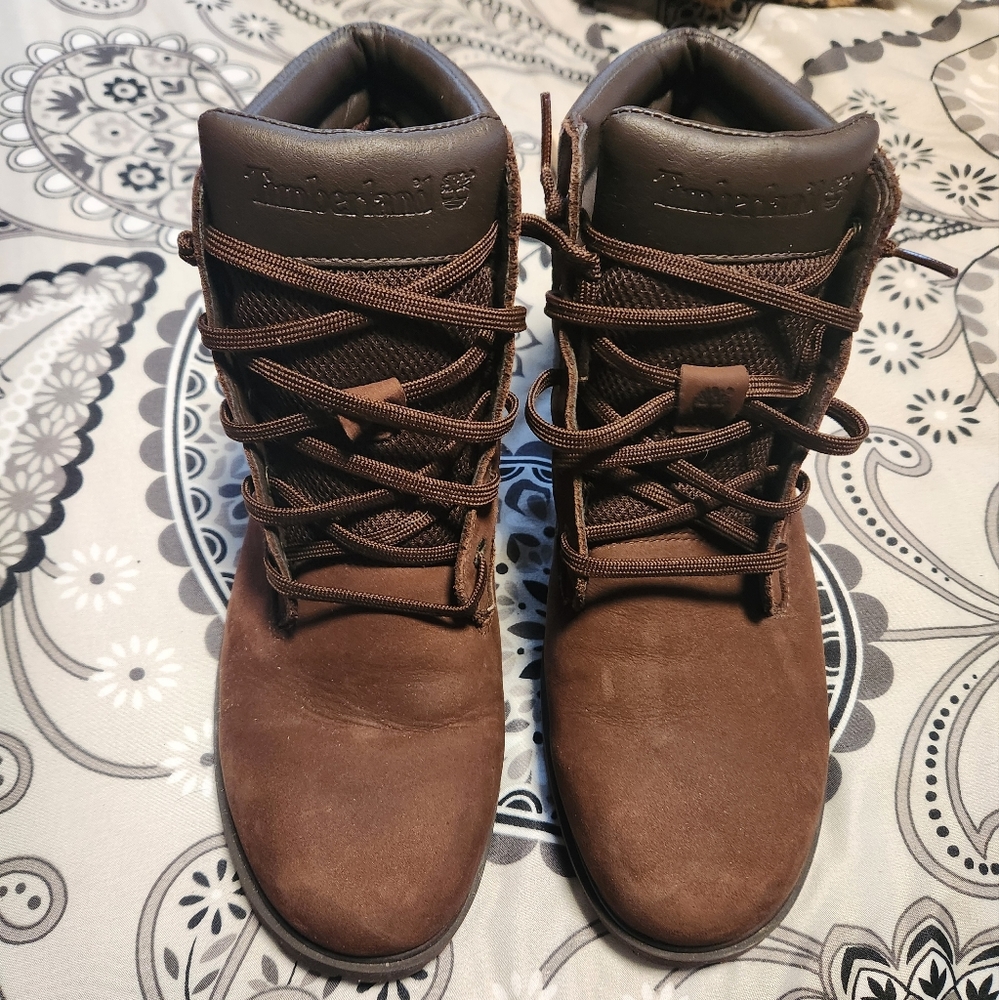 Women Brown Timberland Boots